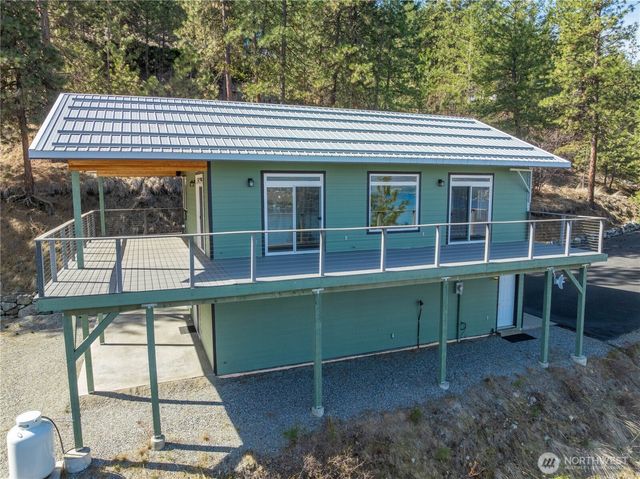 31 Cougar Crossing Lane, Chelan, WA 98816