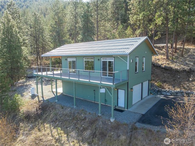 31 Cougar Crossing Lane, Chelan, WA 98816