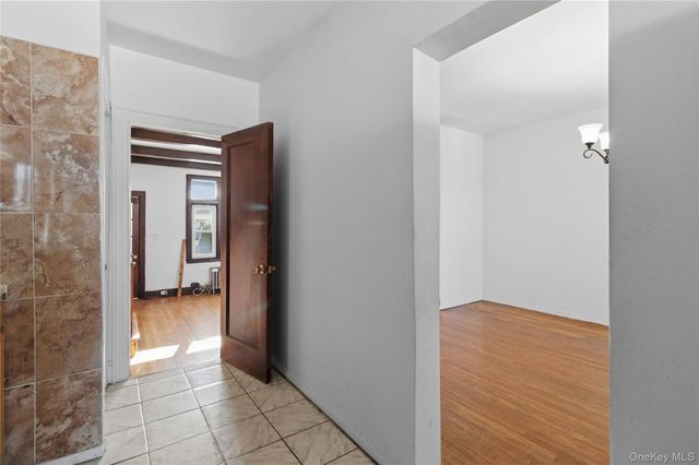 202 07 109th Avenue, Saint Albans, NY 11412