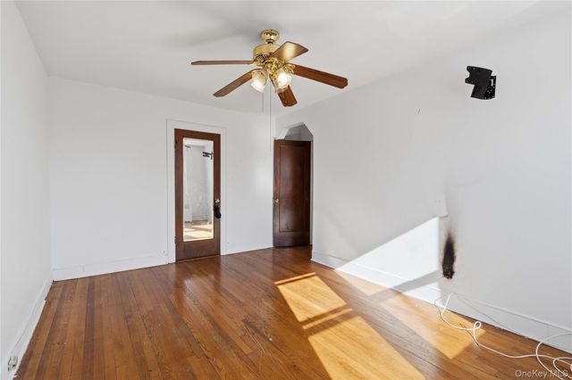 202 07 109th Avenue, Saint Albans, NY 11412