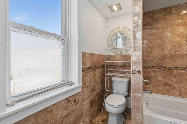 202 07 109th Avenue, Saint Albans, NY 11412