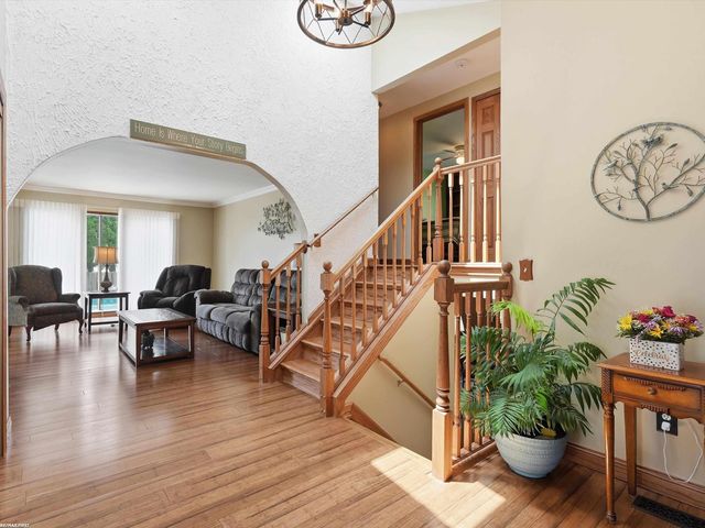 14604 Lakeshore Drive, Sterling Heights, MI 48313