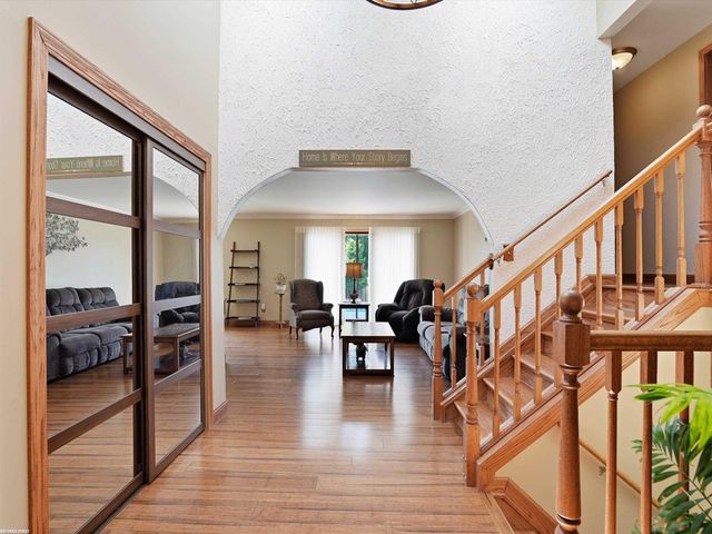 14604 Lakeshore Drive, Sterling Heights, MI 48313