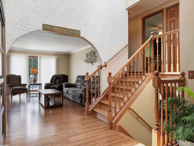14604 Lakeshore Drive, Sterling Heights, MI 48313