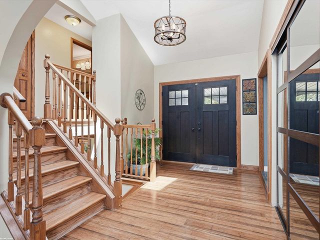 14604 Lakeshore Drive, Sterling Heights, MI 48313