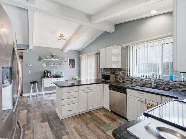 14604 Lakeshore Drive, Sterling Heights, MI 48313