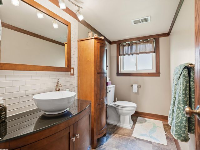 14604 Lakeshore Drive, Sterling Heights, MI 48313