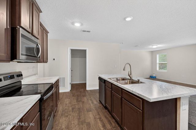 6260 BUCKING BRONCO Drive, Jacksonville, FL 32234