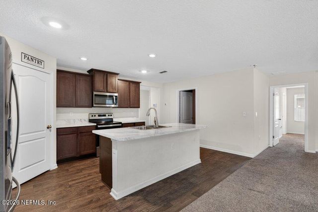 6260 BUCKING BRONCO Drive, Jacksonville, FL 32234