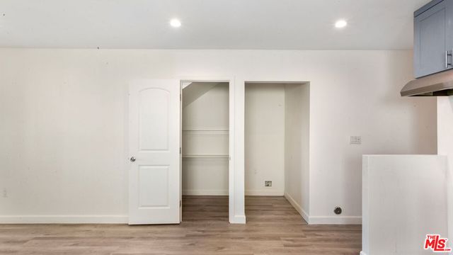 601 W 49th Street 603, Los Angeles, CA 90037