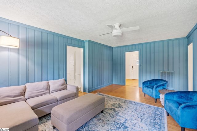 4 Timber Lane, Greenville, SC 29609