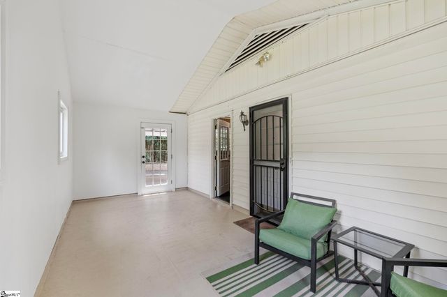 4 Timber Lane, Greenville, SC 29609