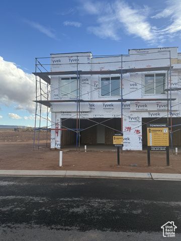 1058 E MALIBU LN, Washington, UT 84780