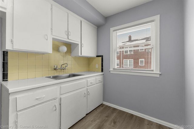 2255 Webb Street., Detroit, MI 48206