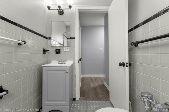 2255 Webb Street., Detroit, MI 48206