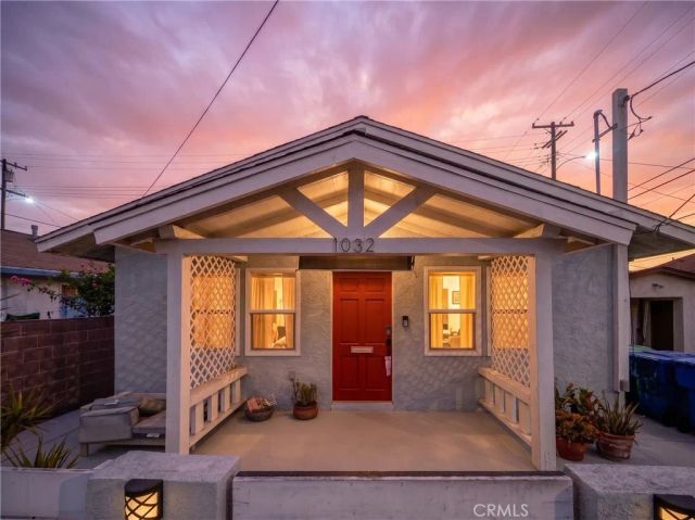 1032 S Mesa Street, San Pedro, CA 90731