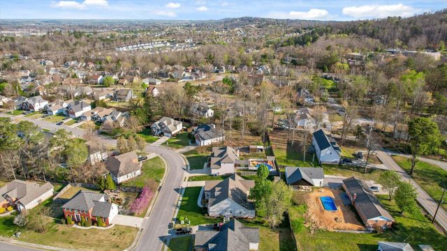 2128 Sargent Daly Drive, Chattanooga, TN 37421