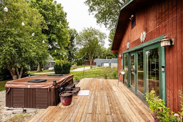 5722 Hervey Lane, Manhattan, KS 66502