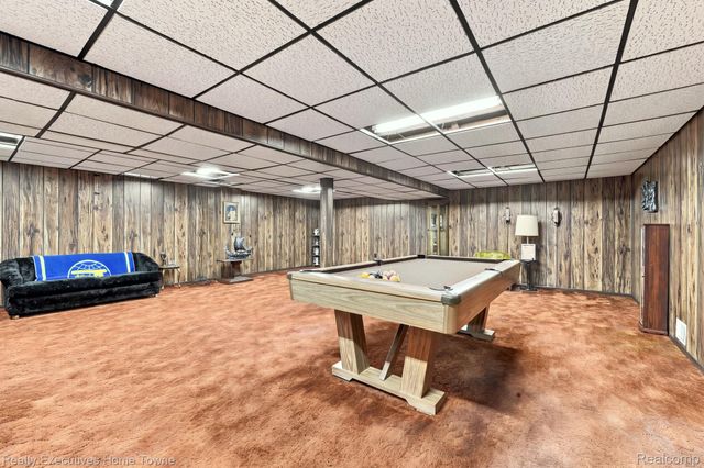 38670 Santa Barbara Street, Clinton Charter Township, MI 48036