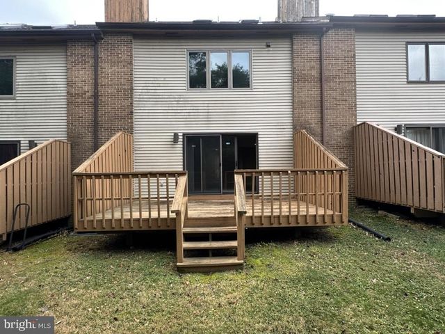 6 HIALEAH CT, Wilmington, DE 19808