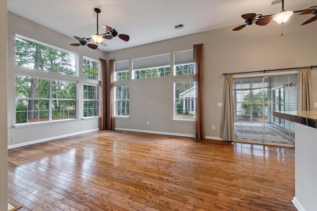 534 Pointe Of Oaks Road, Summerville, SC 29485