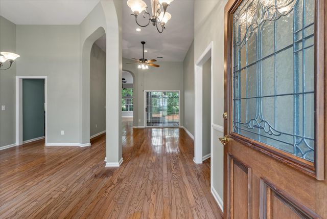 534 Pointe Of Oaks Road, Summerville, SC 29485