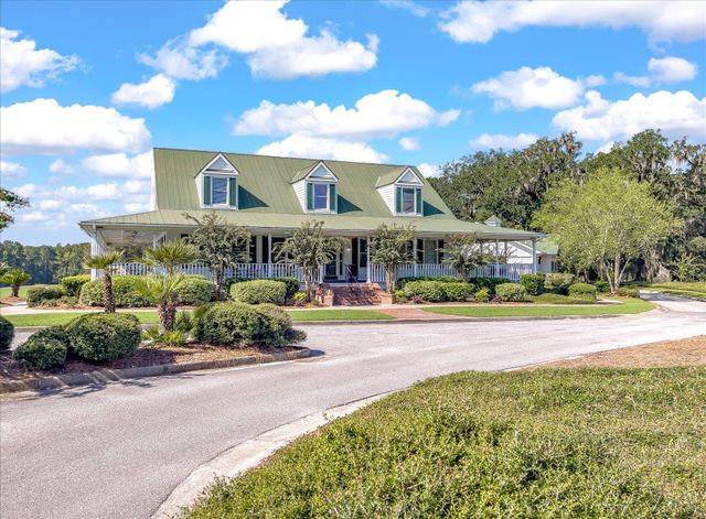 534 Pointe Of Oaks Road, Summerville, SC 29485