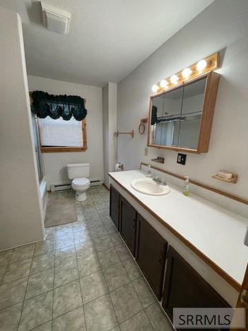 19 Parkview Road, Salmon, ID 83467