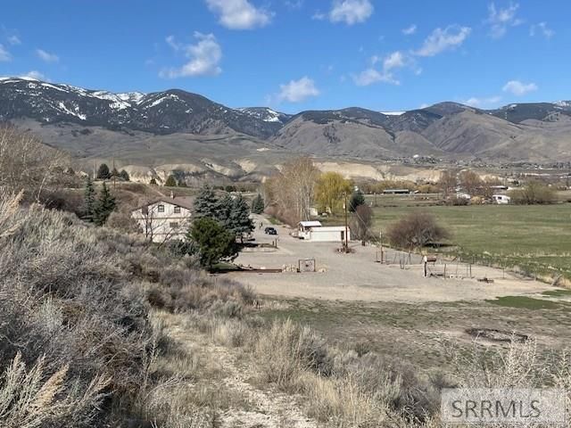 19 Parkview Road, Salmon, ID 83467