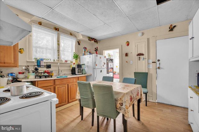 101 S WEST AVE, Vineland, NJ 08360