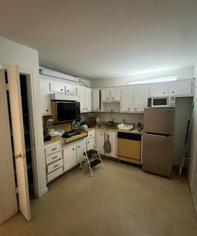 4740 NW 21ST Street 101, Lauderhill, FL 33313
