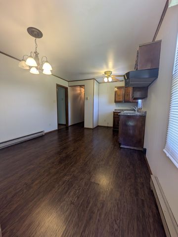 9992 Tinsley LN, Bent Mountain, VA 24059