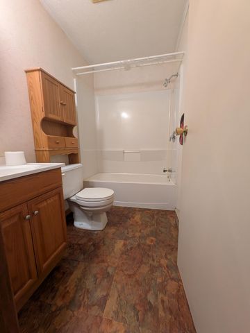 9992 Tinsley LN, Bent Mountain, VA 24059