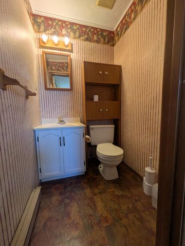 9992 Tinsley LN, Bent Mountain, VA 24059