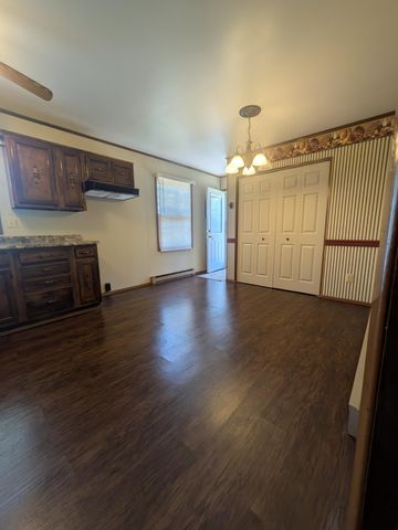 9992 Tinsley LN, Bent Mountain, VA 24059