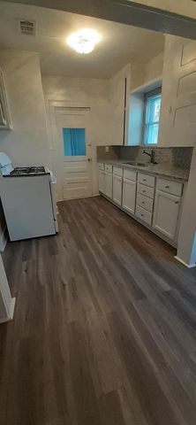 901 Blandin Street, Fort Worth, TX 76111