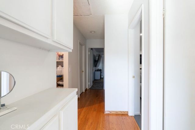 11493 Lev, San Fernando, CA 91345