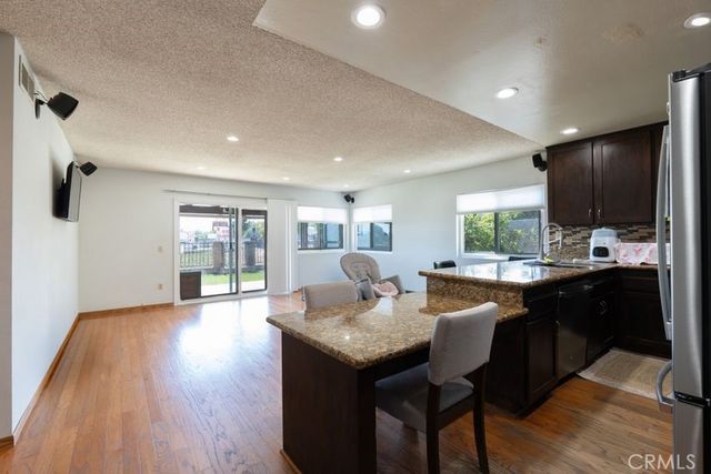 11493 Lev, San Fernando, CA 91345