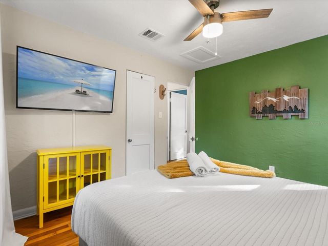 1010 N FOREST AVENUE, Orlando, FL 32803