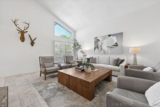3813 E 64th Place, Tulsa, OK 74136