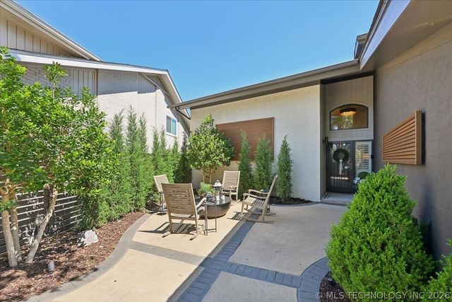 3813 E 64th Place, Tulsa, OK 74136