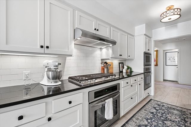 3813 E 64th Place, Tulsa, OK 74136