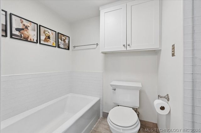 3813 E 64th Place, Tulsa, OK 74136
