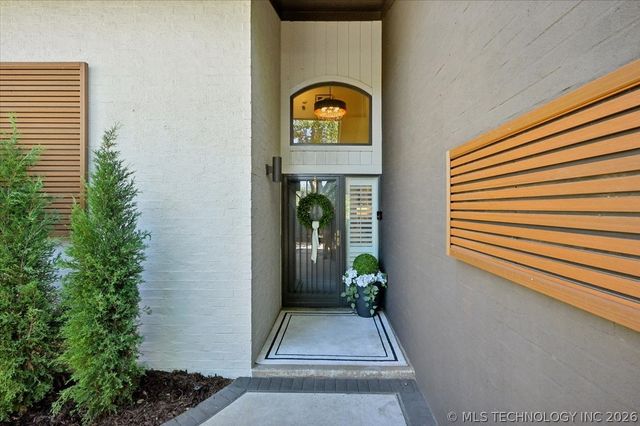 3813 E 64th Place, Tulsa, OK 74136