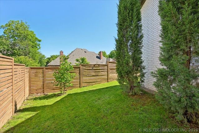 3813 E 64th Place, Tulsa, OK 74136