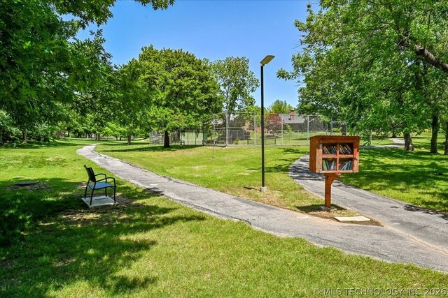 3813 E 64th Place, Tulsa, OK 74136