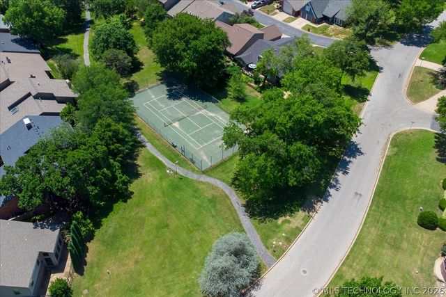 3813 E 64th Place, Tulsa, OK 74136