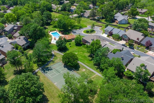 3813 E 64th Place, Tulsa, OK 74136