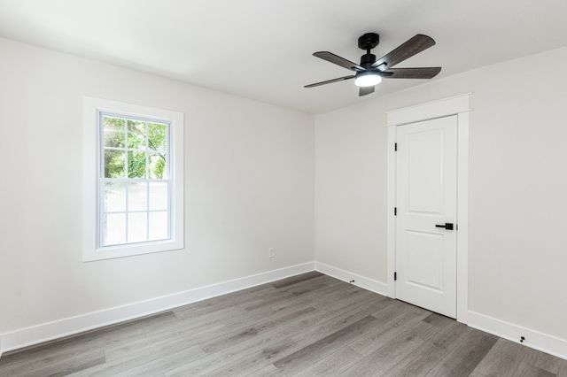 1009 43rd Ave, N, Nashville, TN 37209