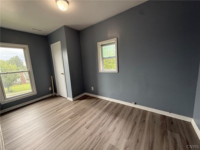 4822 West Seneca 2, Onondaga, NY 13215